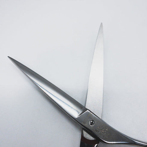 【ヒカリシザーズHIKARI光シザーHIKARI SCISSORS】RAY COSMOS132 シザー オフセット 理容 美容ハサミ 美容師 理容師 右利き 7インチ 中古 sc1755