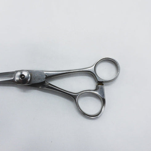 【ナルトシザーズ ナルトシザーNARUTO SCISSORS】ヘネシー ミニカット シザー オフセット 理容 美容ハサミ 美容師 理容師 右利き 5.1インチ 中古 sc1762