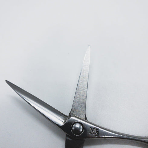 【ナルトシザーズ ナルトシザーNARUTO SCISSORS】ヘネシー ミニカット シザー オフセット 理容 美容ハサミ 美容師 理容師 右利き 5.1インチ 中古 sc1762