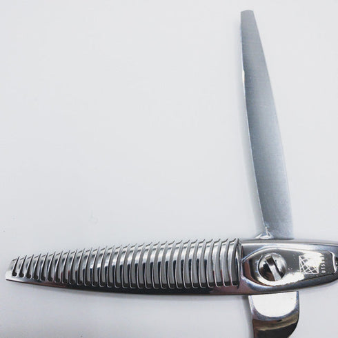 新品未使用【内海ウツミUTSUMI】RD30 トリミングシザー セニング オフセット 右利き トリマー ペット 6インチ 中古 sc285