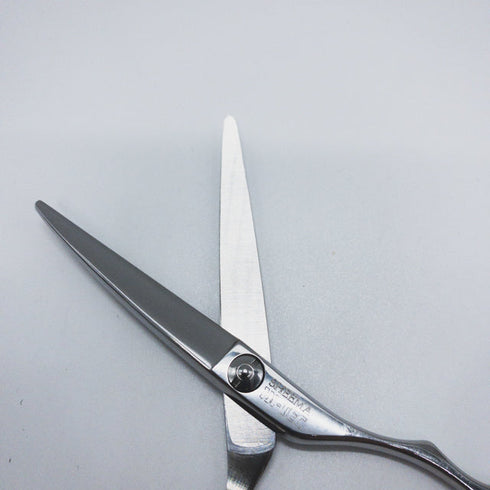 【SHEEMA Hi-TEC島理研】R-cut 55Wカーブ シザー メガネ 理容 美容ハサミ 美容師 理容師 右利き 5.5インチ 中古 sc1775