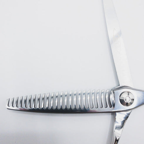 新品同様【シザーズジャパンSCISSORS JAPAN】Qv FLOR23% LSBS加工 オフセット シザー セニング 美容ハサミ すきばさみ 美容師 理容師 約23% 右利き 5.8インチ 中古 sc183