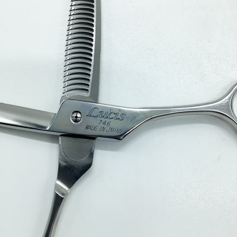 【ヒカリシザーズHIKARI光シザーHIKARI SCISSORS】Lucis746ルーキス メガネ シザー セニング 美容ハサミ すきばさみ 美容師 理容師 約25% 右利き 6インチ 中古 sc1831
