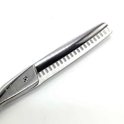 【ヒカリシザーズHIKARI光シザーHIKARI SCISSORS】ANGEL B 777 オフセット シザー セニング 美容ハサミ すきばさみ 美容師 理容師 約35~40% 右利き 6インチ 中古 sc1871