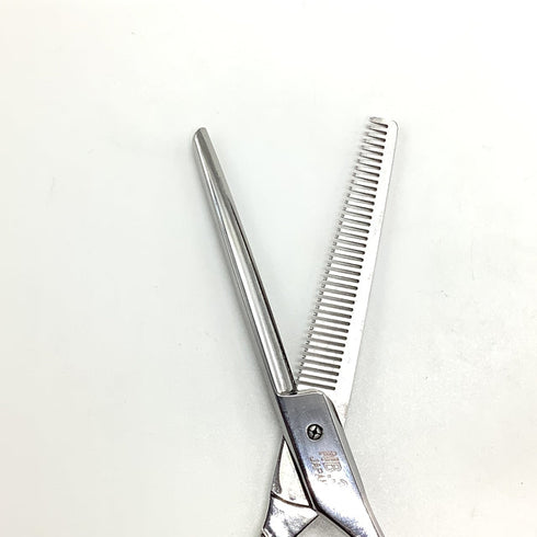 【ヒカリシザーズHIKARI光シザーHIKARI SCISSORS】NB.3 メガネ シザー セニング 美容ハサミ すきばさみ 美容師 理容師 約30% 右利き 5.8インチ 中古 sc1923