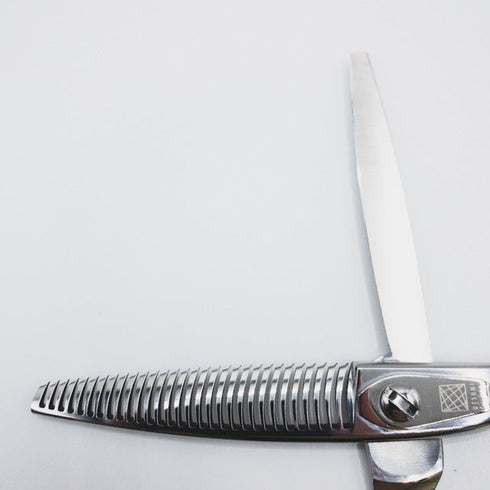 新品未使用【内海ウツミUTSUMI】U&U OF30 セニング トリミングシザー オフセット 右利き トリマー ペット 6インチ 中古 sc197