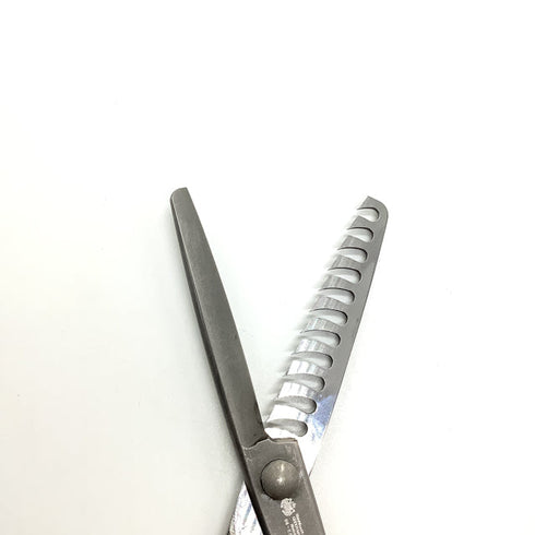 【TEXOSテクノス】11目 メガネ シザー セニング 美容ハサミ すきばさみ 美容師 理容師 約25~30% 右利き 5.8インチ 中古 sc1981