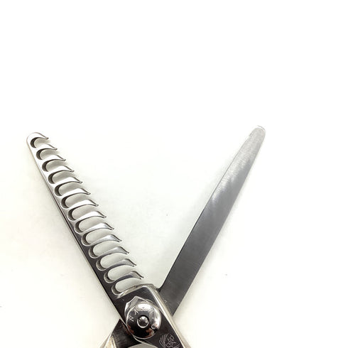 美品【ナルトシザーズ ナルトシザーNARUTO SCISSORS】ドレスライン メガネ シザー セニング 美容ハサミ すきばさみ 美容師 理容師 約20% 右利き 5.6インチ 中古 sc2007