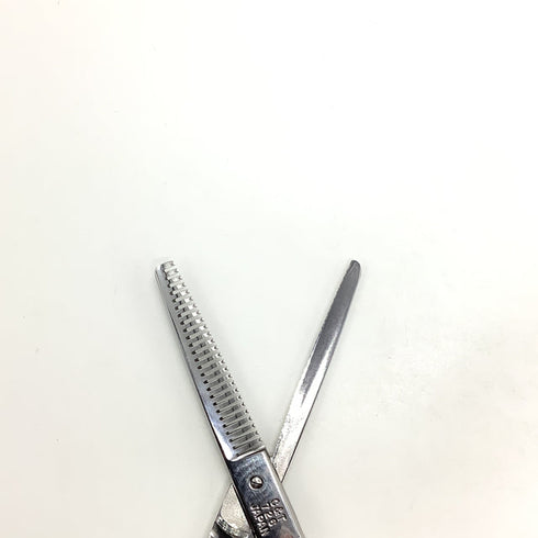 【ヒカリシザーズHIKARI光シザーHIKARI SCISSORS】C&T 726 オフセット シザー セニング 美容ハサミ すきばさみ 美容師 理容師 約60~70% 右利き 5.7インチ 中古 sc2071