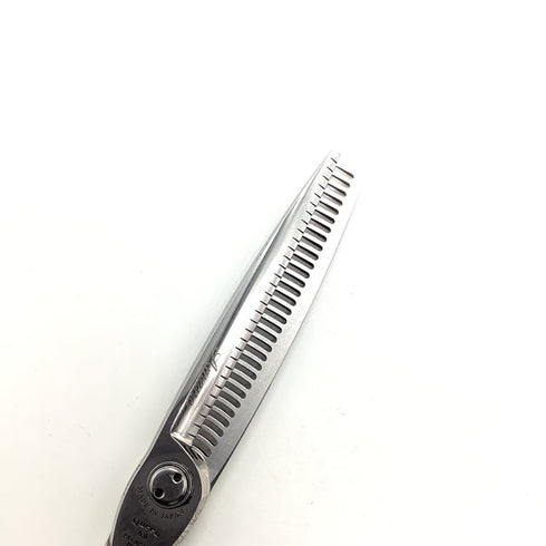 【トギノンTOGINON】クイーンサクセス サクセススター 6.0 新型 メガネ シザー セニング 美容ハサミ すきばさみ 美容師 理容師 約20% 右利き 6インチ 中古 sc2074