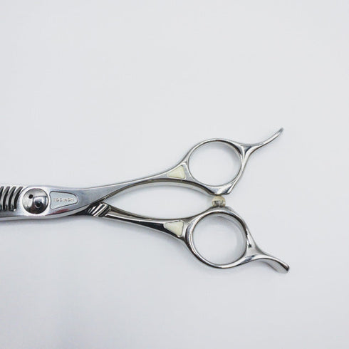 新品同様【トギノンTOGINON】サクセススター ホワイト新型メガネ シザー セニング 美容ハサミ すきばさみ 美容師 理容師 約20% 右利き 5.8インチ 中古 sc220