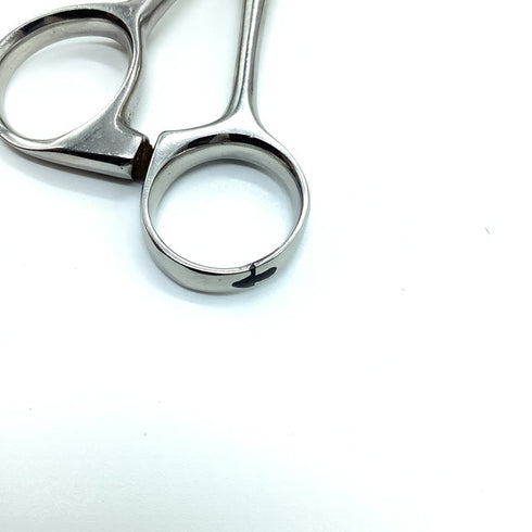 【ナルトシザーズ ナルトシザーNARUTO SCISSORS】 シザー オフセット 理容 美容ハサミ 美容師 理容師 右利き 5.5インチ 中古 sc2254
