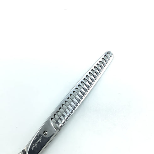 【アメジストAmethyst Kissキスシザー】 トリミングシザー ブレンディング 右利き セニング トリマー ペット 7.5インチ 中古 sc2336