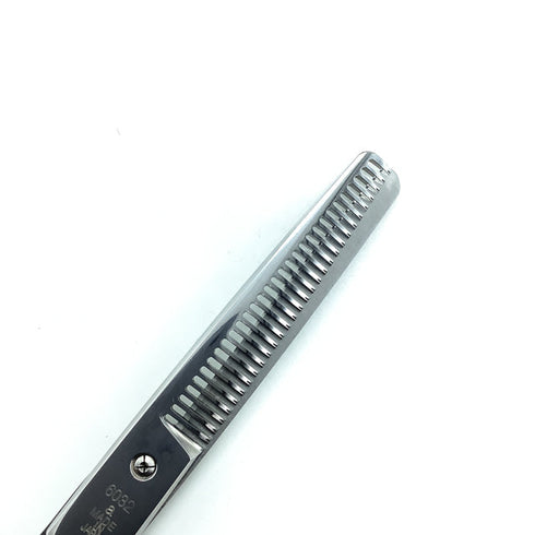 新品未使用【ヒカリシザーズHIKARI光シザーHIKARI SCISSORS】6032a 逆刃 オフセット シザー セニング 美容ハサミ すきばさみ 美容師 理容師 約40% 右利き 6インチ 中古 sc2429