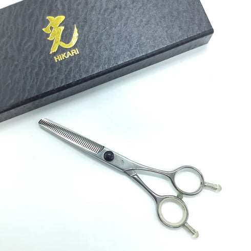 新品未使用【ヒカリシザーズHIKARI光シザーHIKARI SCISSORS】T-37 メガネ シザー セニング 美容ハサミ すきばさみ 美容師 理容師 約25% 右利き 5.7インチ 中古 sc2413