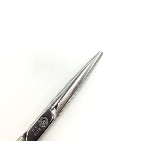 【喜田アイディアKITA】6.0シザー オフセット 理容 美容ハサミ 美容師 理容師 右利き 6インチ 中古 sc2476