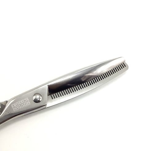 【ミズタニシザーズ ミズタニシザーMIZUTANI SCISSORS】 メガネ シザー セニング 美容ハサミ すきばさみ 美容師 理容師 約20~25% 右利き 5.8インチ 中古 sc2505