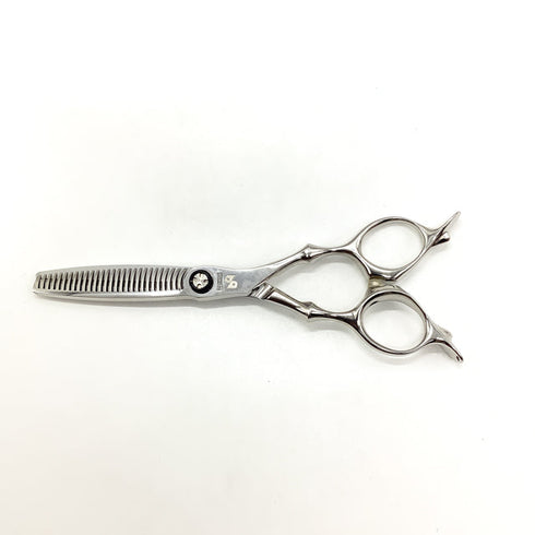 美品【トギノンTOGINON】ネオクイーンR28 5.8 model3 新型 NEO QUEEN メガネ シザー セニング 美容ハサミ すきばさみ 美容師 理容師 約20% 右利き 5.8インチ 中古 sc2520