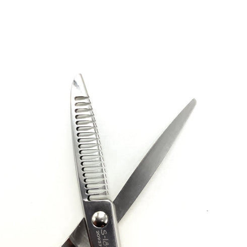 【kissキッスシザー】S-18-Co メガネ シザー セニング 美容ハサミ すきばさみ 美容師 理容師 約40% 右利き 6インチ 中古 sc2549