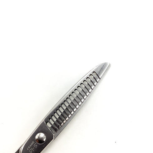 【kissキッスシザー】S-18-Co メガネ シザー セニング 美容ハサミ すきばさみ 美容師 理容師 約40% 右利き 6インチ 中古 sc2549