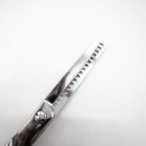 【マック シザーBMAC】MT-6017 メガネ シザー セニング 美容ハサミ すきばさみ 美容師 理容師 約55~65% 右利き 6インチ 中古 sc2645