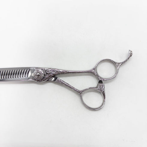 【ナルトシザーズ ナルトシザーNARUTO SCISSORS】二梳きヘネシーブーメランS27唐草 オフセット シザー セニング 美容ハサミ すきばさみ 美容師 理容師 約10% 右利き 5.8インチ 中古 sc2656