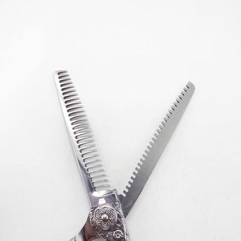 【ナルトシザーズ ナルトシザーNARUTO SCISSORS】二梳きヘネシーブーメランS27唐草 オフセット シザー セニング 美容ハサミ すきばさみ 美容師 理容師 約10% 右利き 5.8インチ 中古 sc2656