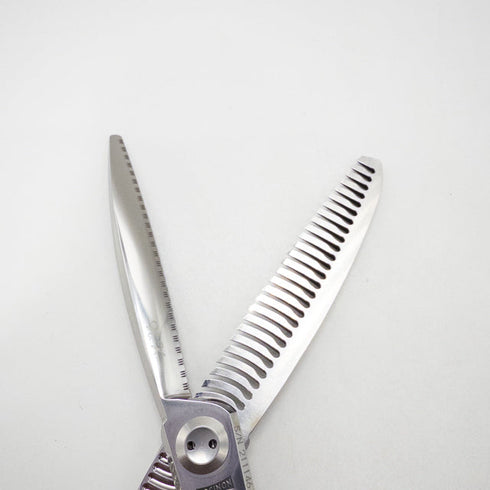 【トギノンTOGINON】DYNA SAURUS ダイナザウルス リバース6.1 メガネ シザー セニング 美容ハサミ すきばさみ 美容師 理容師 約70% 右利き 6.1インチ 中古 sc2658