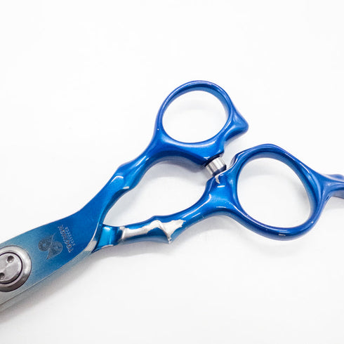 【トギノンTOGINON】NEOシャークライト2020モデル シザー オフセット 理容 美容ハサミ 美容師 理容師 右利き 6インチ 中古 sc2671