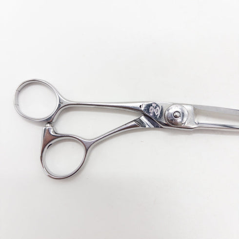 【ナルトシザーズ ナルトシザーNARUTO SCISSORS】ヘネシーS シザー オフセット 理容 美容ハサミ 美容師 理容師 左利き 5.5インチ 中古 sc2678