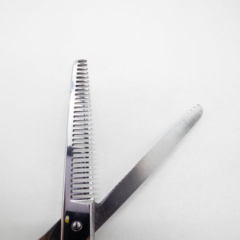 【ヒカリシザーズHIKARI光シザーHIKARI SCISSORS】6032a 逆刃 シザー セニング 美容ハサミ すきばさみ 美容師 理容師 約40% 右利き 6インチ 中古 sc2679