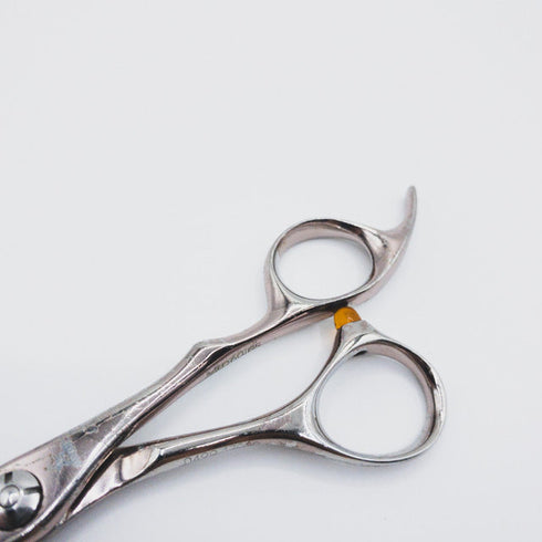 【SCISSORS JAPANシザーズジャパン】Mkp60i05シザー 理容 美容はさみ5.9インチ 中古 sc27