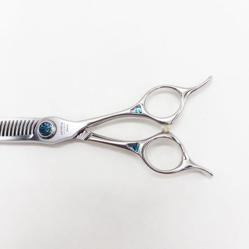 【トギノンTOGINON】プレミアムクイーンスター5.8 メガネ シザー セニング 美容ハサミ すきばさみ 美容師 理容師 約17% 右利き 5.8インチ 中古 sc2719