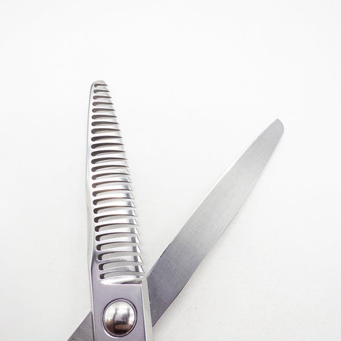 新品同様【トラックスシザーズ トラックスシザーTRACKS SCISSORS】KEEP25 メガネ シザー セニング 美容ハサミ すきばさみ 美容師 理容師 約20~25% 右利き 5.8インチ 中古 sc2733