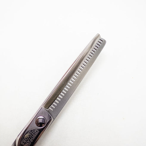 【ミズタニシザーズ ミズタニシザーMIZUTANI SCISSORS】Fit THINNING 30 オフセット シザー セニング 美容ハサミ すきばさみ 美容師 理容師 約30% 右利き 5.7インチ 中古 sc2737