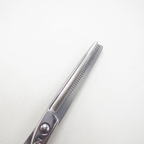 【ナルトシザーズ ナルトシザーNARUTO SCISSORS】デザインカットS オフセット シザー セニング 美容ハサミ すきばさみ 美容師 理容師 約35~45% 右利き 6インチ 中古 sc2749