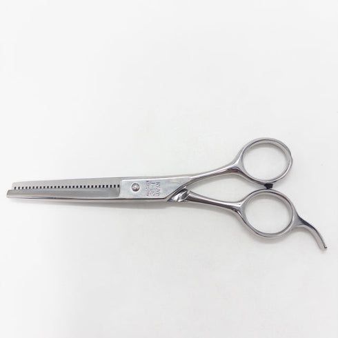 【菊王冠KIKU-OHKAN】Wing 30-T オフセット シザー セニング 美容ハサミ すきばさみ 美容師 理容師 約25~30% 右利き 5.7インチ 中古 sc2783