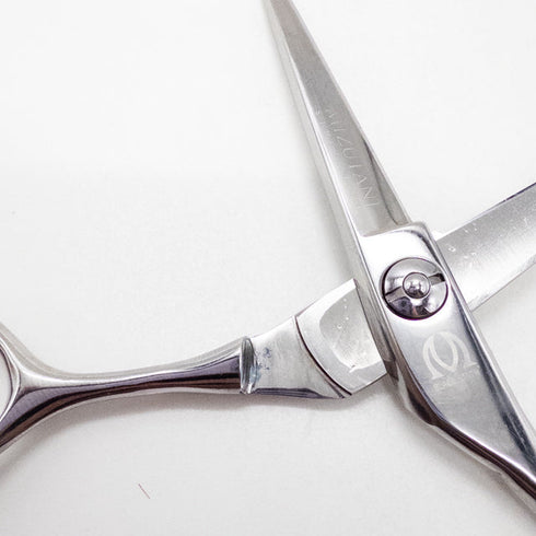 【ミズタニシザーズ ミズタニシザーMIZUTANI SCISSORS】Fit5.5 シザー オフセット 理容 美容ハサミ 美容師 理容師 右利き 5.5インチ 中古 sc2829