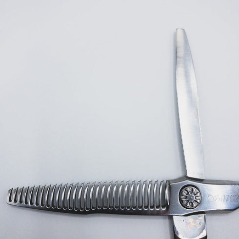 【ハヤシシザーズ ハヤシシザーHAYASHI SCISSORS】HYS-28RL-WH-6 メガネ シザー セニング 美容ハサミ すきばさみ 美容師 理容師 約15-20% 右利き 6インチ 中古 sc289