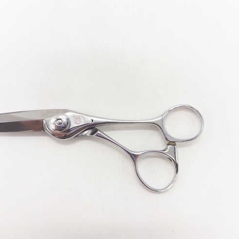 【ナルトシザーズ ナルトシザーNARUTO SCISSORS】コンコルドラインZ シザー オフセット 理容 美容ハサミ 美容師 理容師 右利き 6.5インチ 中古 sc2897