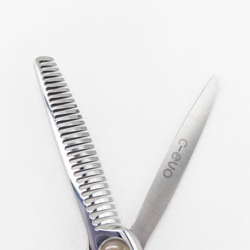 【ヒカリシザーズHIKARI光シザーHIKARI SCISSORS】c-evo 761 メガネ シザー セニング 美容ハサミ すきばさみ 美容師 理容師 約20~30% 右利き 6インチ 中古 sc2937