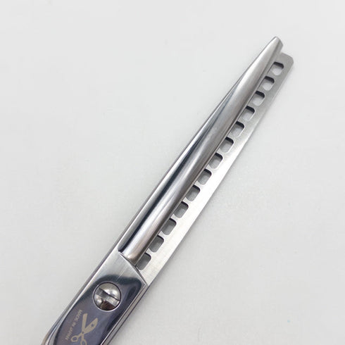 【チョッキンシザーCHOKKIN】ブレードブレンディング トリミングシザー 右利き セニング トリマー ペット 6.8インチ 中古 sc2977