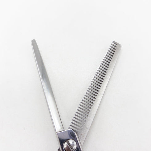 【マツザキMatsuzaki】FUZZY 5537 メガネ シザー セニング 美容ハサミ すきばさみ 美容師 理容師 約15% 右利き 5.5インチ 中古 sc3024