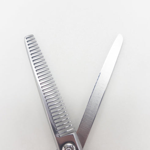 【三和技研SANWA SGK】 メガネ シザー セニング 美容ハサミ すきばさみ 美容師 理容師 約20% 右利き 6インチ 中古 sc3040