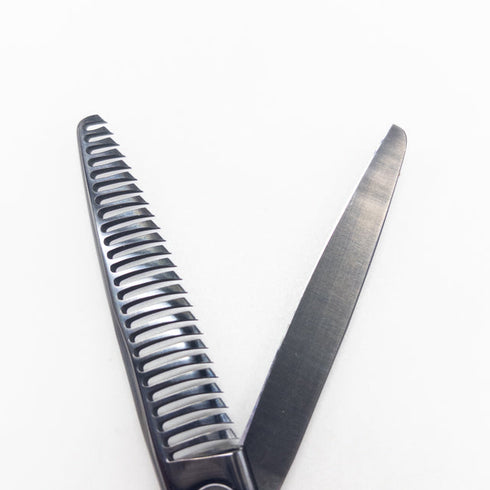 【トラックスシザーズ トラックスシザーTRACKS SCISSORS】KEEP25 メガネ シザー セニング 美容ハサミ すきばさみ 美容師 理容師 約20~25% 右利き 5.8インチ 中古 sc3072