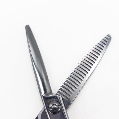 【トラックスシザーズ トラックスシザーTRACKS SCISSORS】KEEP25 メガネ シザー セニング 美容ハサミ すきばさみ 美容師 理容師 約20~25% 右利き 5.8インチ 中古 sc3072