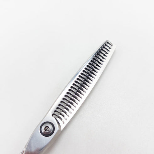 【トギノンTOGINON】Hi-skill Queen FX 5.8ハイスキル クイーン メガネ シザー セニング 美容ハサミ すきばさみ 美容師 理容師 約20% 右利き 5.8インチ 中古 sc3085