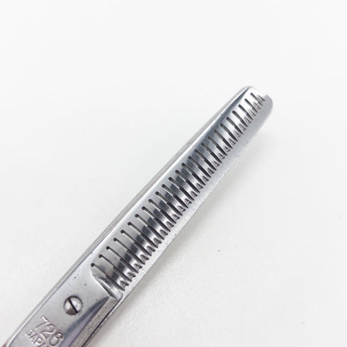 【ヒカリシザーズHIKARI光シザーHIKARI SCISSORS】726 オフセット シザー セニング 美容ハサミ すきばさみ 美容師 理容師 約60~70% 右利き 5.7インチ 中古 sc3132