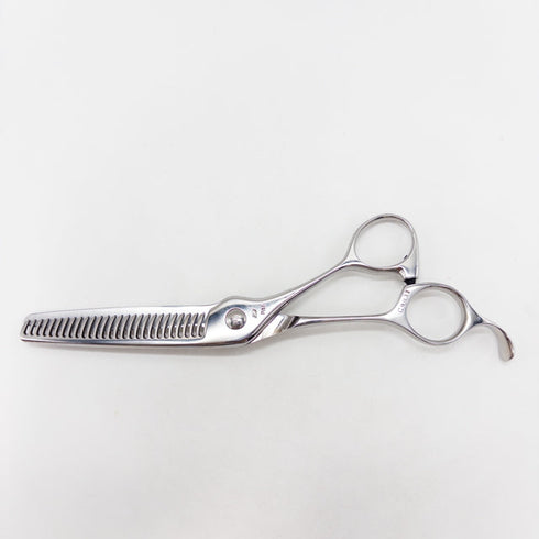 【ナルトシザーズ ナルトシザーNARUTO SCISSORS】RK三梳きヘネシーイタリックB27 オフセット シザー セニング 美容ハサミ すきばさみ 美容師 理容師 約25〜30% 右利き 6.2インチ 中古 sc3156