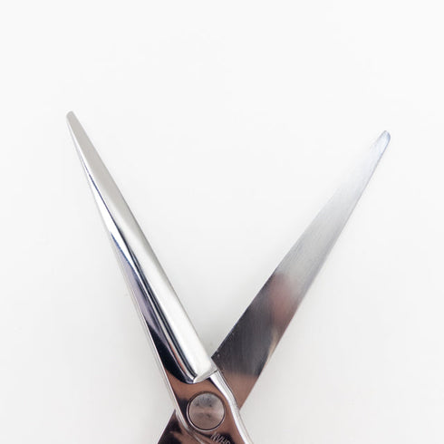 【シザーズジャパンSCISSORS JAPAN】NVHR60i1108 800R シザー オフセット 理容 美容ハサミ 美容師 理容師 右利き 6インチ 中古 sc3194